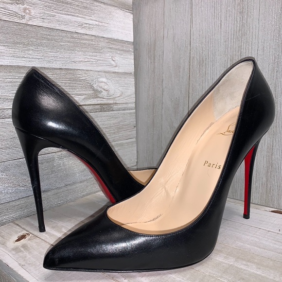 Christian Louboutin - Picture 3 of 8